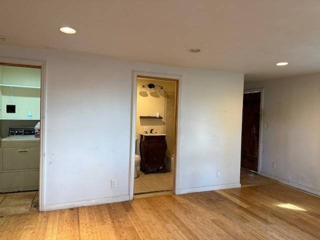 Altadena, CA 91001,3130 N Mount Curve