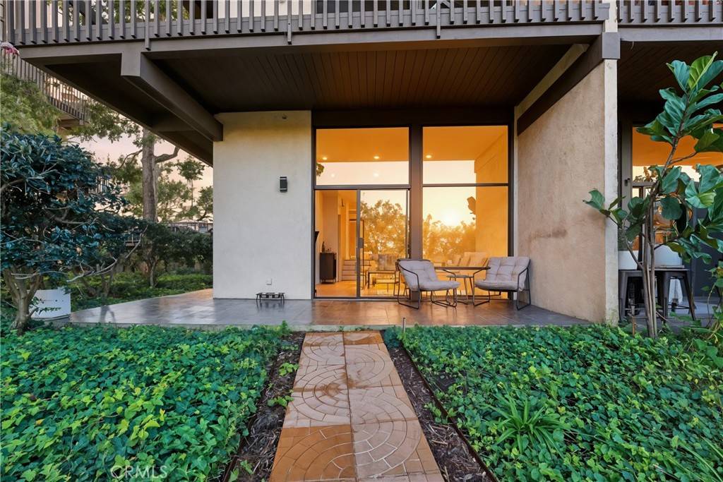 Long Beach, CA 90803,8103 Marina Pacifica N