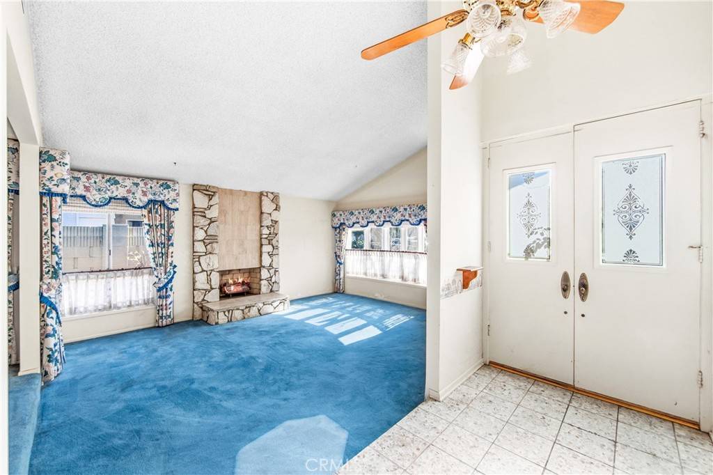 Seal Beach, CA 90740,4501 Fir