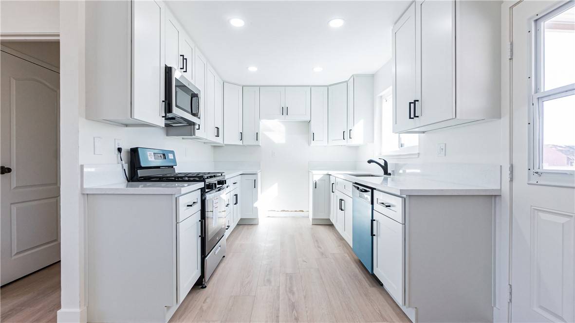 Hesperia, CA 92345,9293 Guava