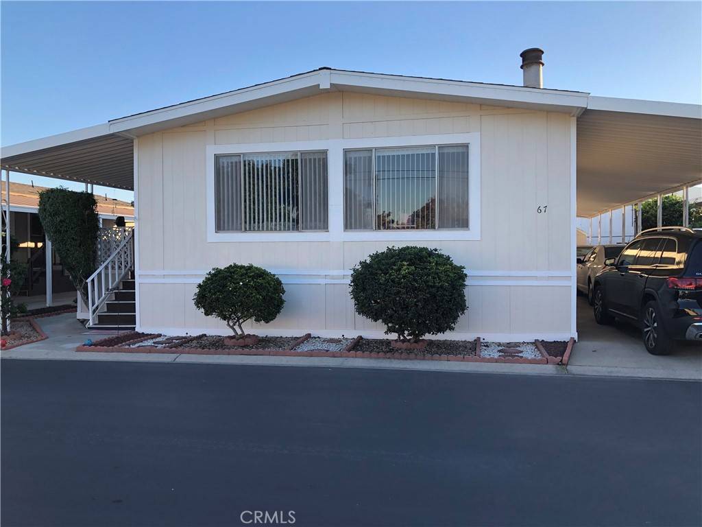 Corona, CA 92882,307 S Smith
