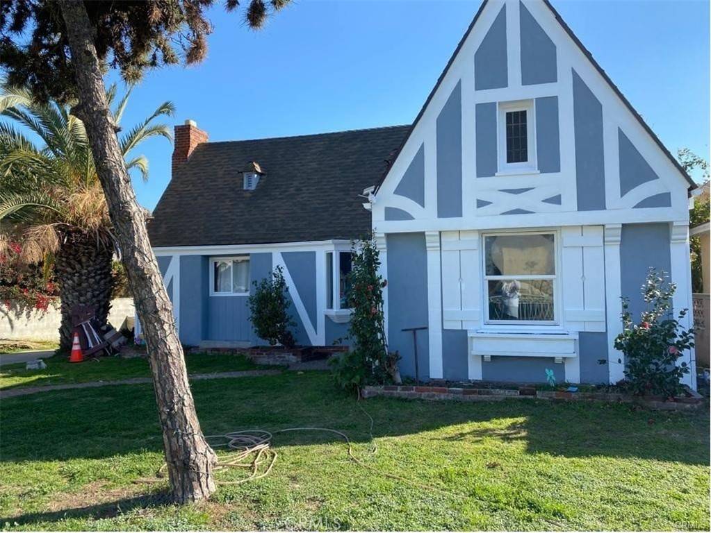 Cudahy, CA 90201,4446 Santa Ana ST