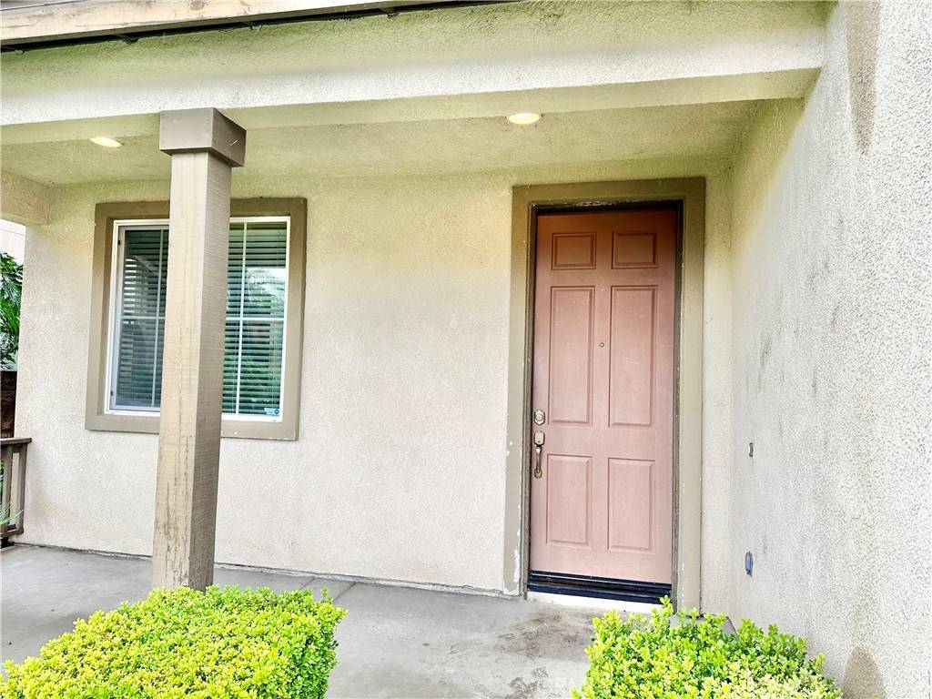 Eastvale, CA 92880,7611 Coffeeberry DR
