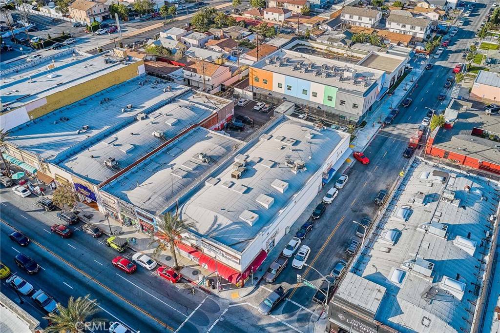 Los Angeles, CA 90022,4729 Whittier BLVD