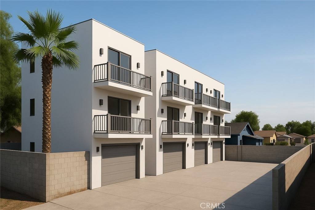 Huntington Park, CA 90255,2632 E 56th ST