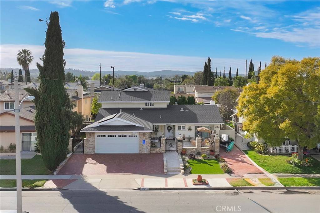 Lake Forest, CA 92630,24251 Bark ST
