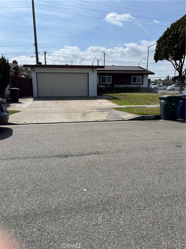 Buena Park, CA 90620,8577 San Romolo WAY