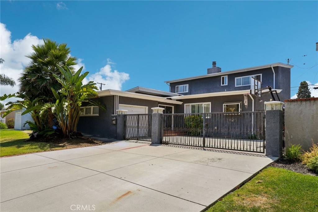 Long Beach, CA 90808,3675 Palo Verde Avenue