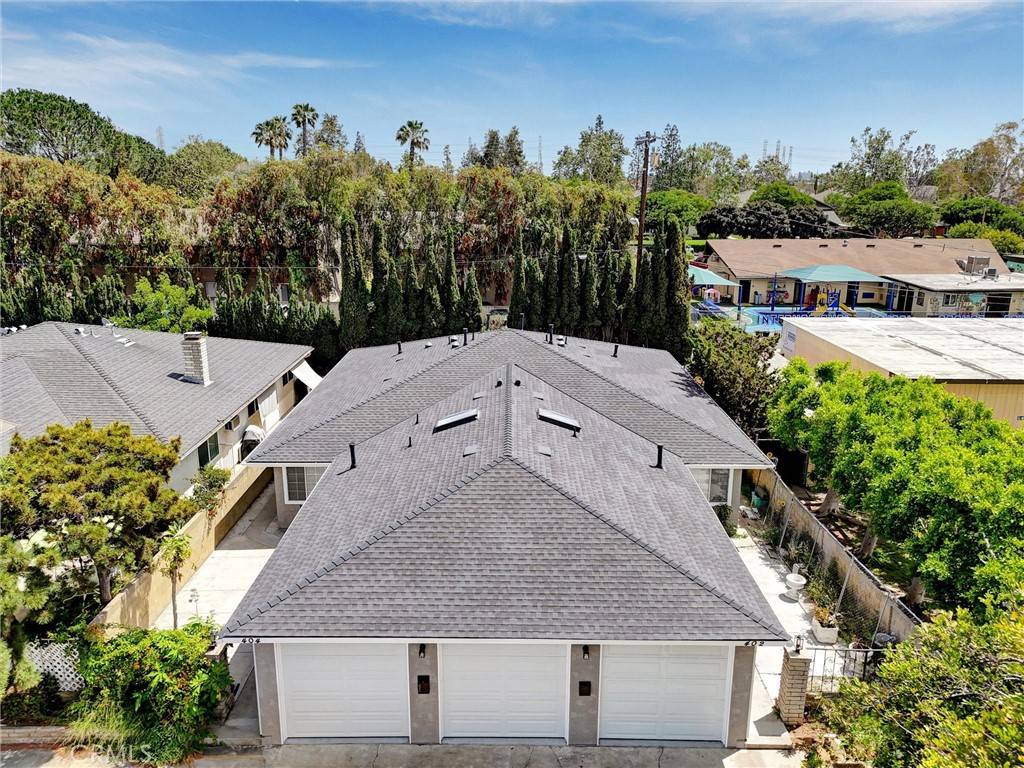 Orange, CA 92865,402 E Glendale DR