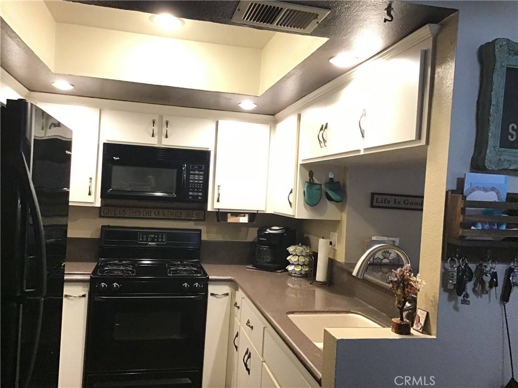 Paramount, CA 90723,13919 Arthur AVE #22