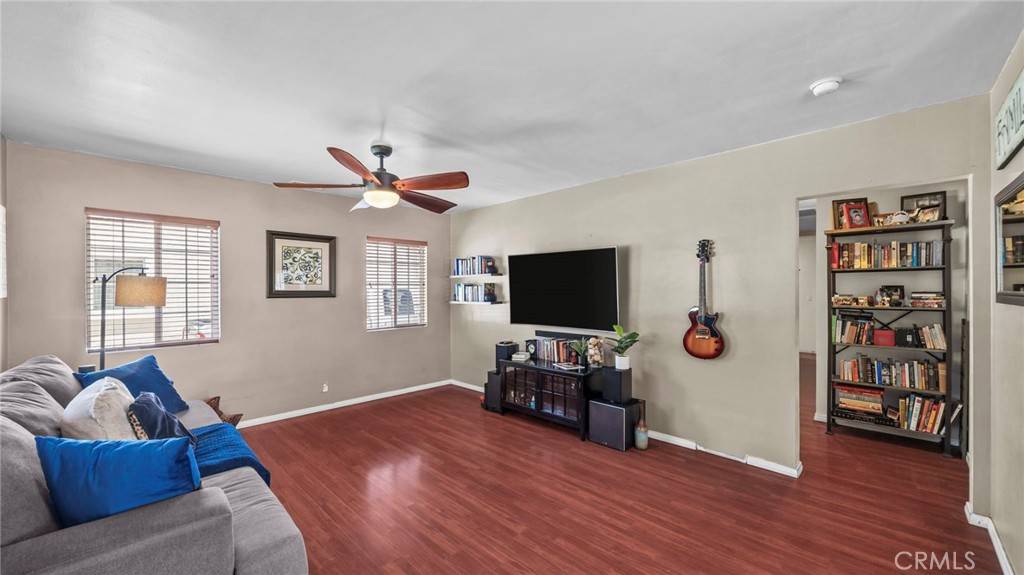 Lakewood, CA 90712,6048 Fidler AVE