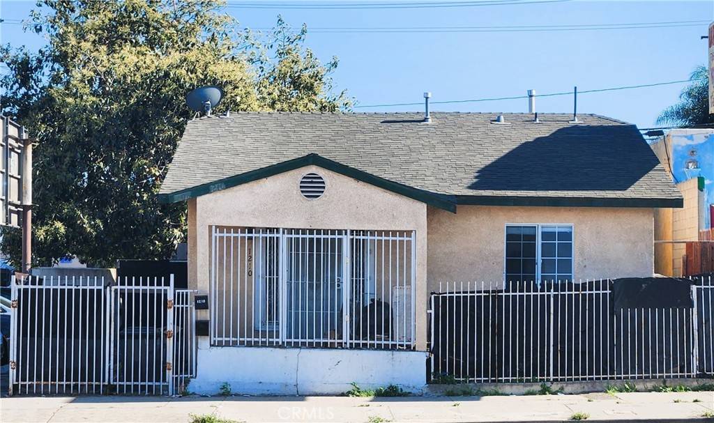 Los Angeles, CA 90044,1210 W Manchester AVE