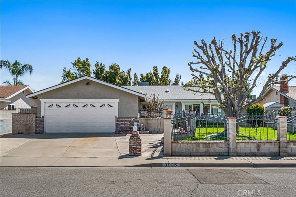 Fontana, CA 92335,9945 Date ST