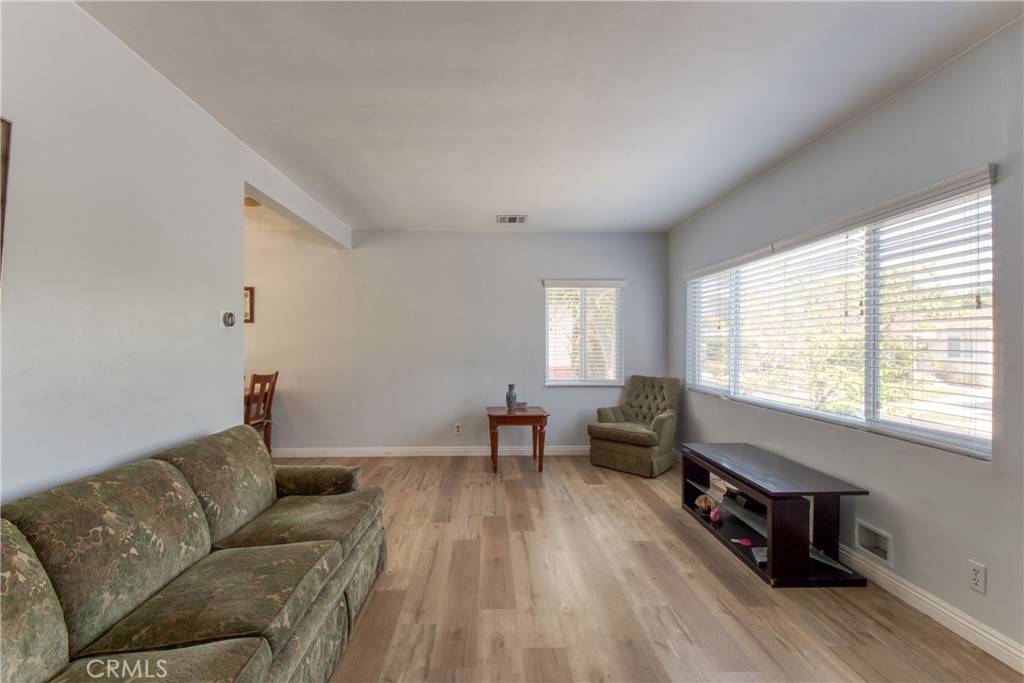 Los Angeles, CA 90032,2107 Cyril AVE