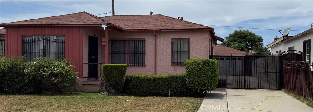 Compton, CA 90220,1201 S Exmoor AVE