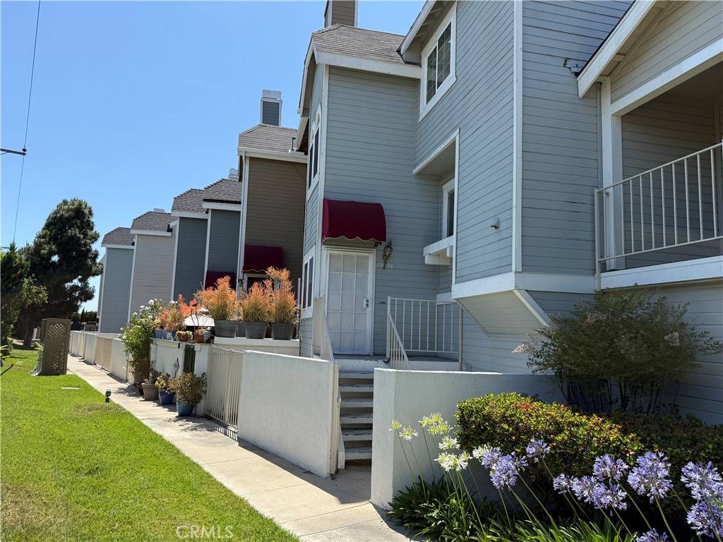 Westminster, CA 92683,13036 Springarden LN