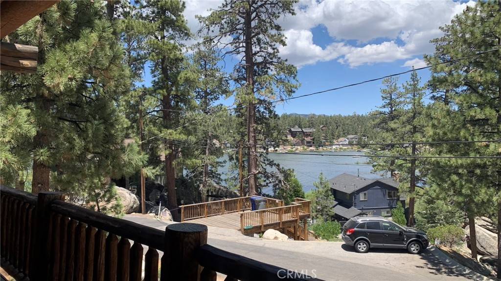 Big Bear Lake, CA 92315,826 Boulder RD