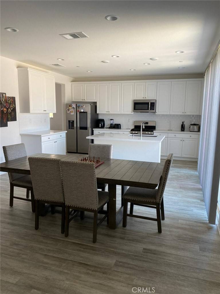 Victorville, CA 92392,11834 Ballina ST