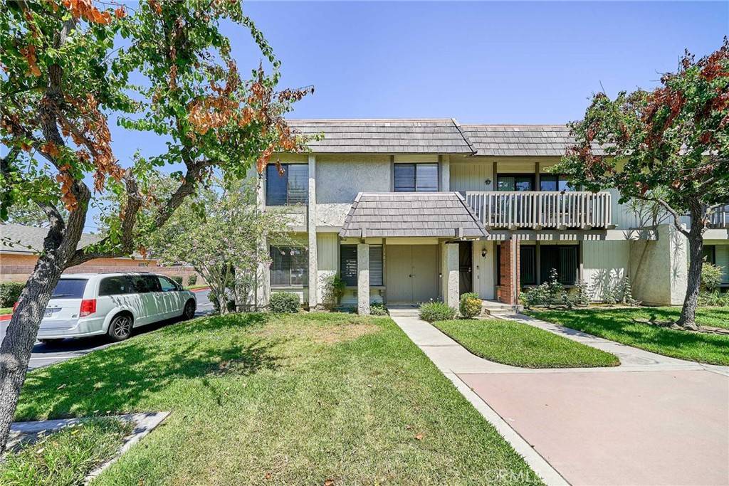 Cerritos, CA 90703,16011 Sugarpine Ln