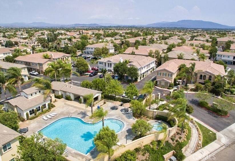 Murrieta, CA 92563,26514 Arboretum WAY #1806