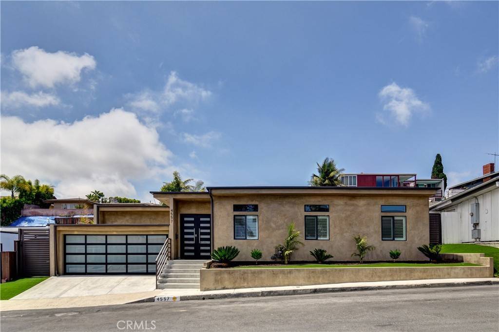 Los Angeles, CA 90008,4557 Don Timoteo DR