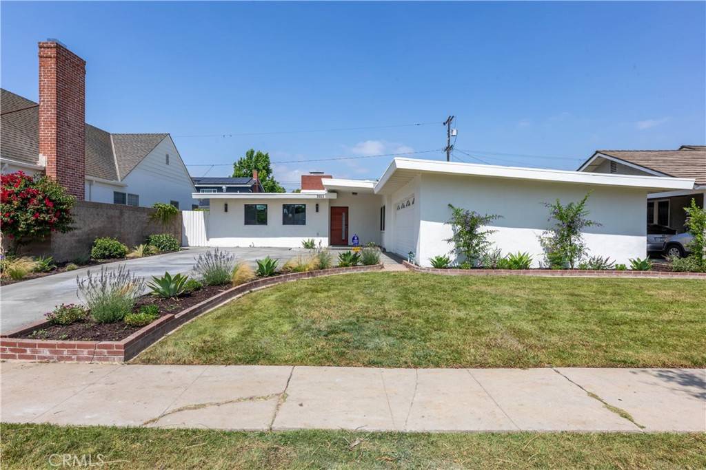 Long Beach, CA 90807,3923 Cerritos AVE