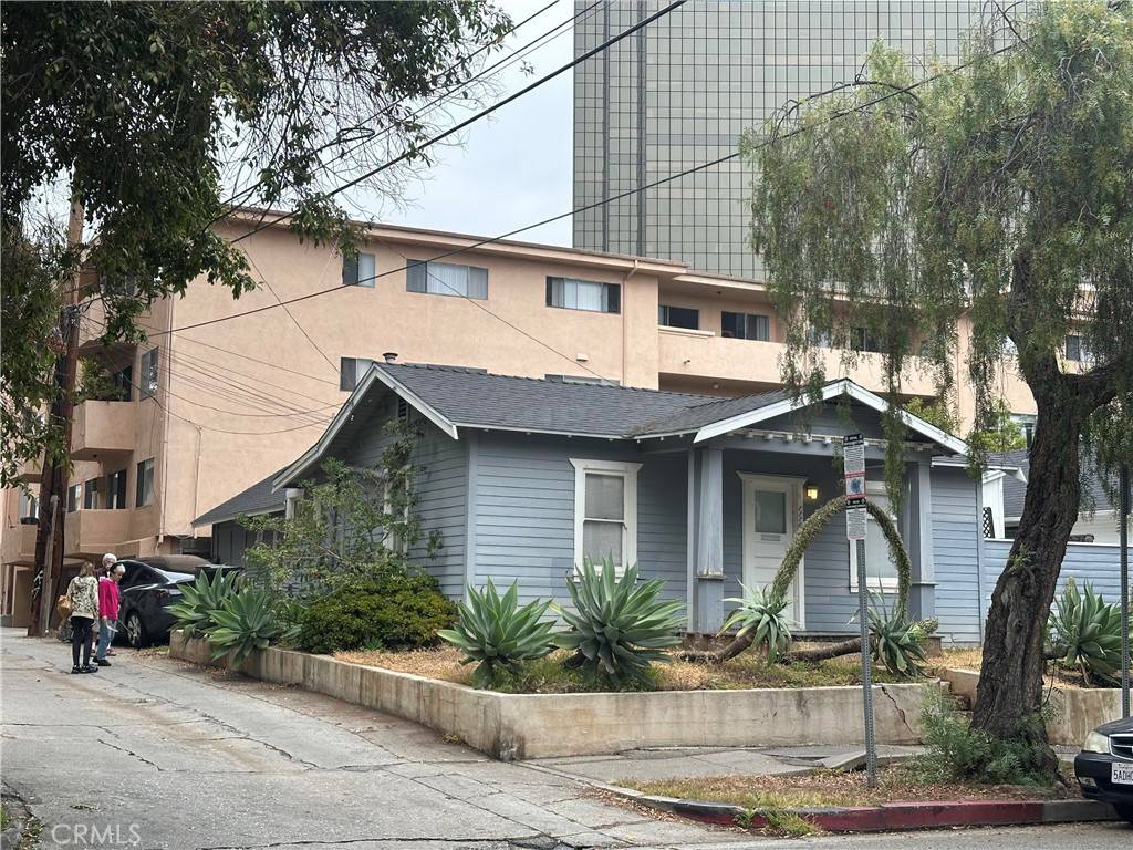 Los Angeles, CA 90049,1116 S Barrington AVE