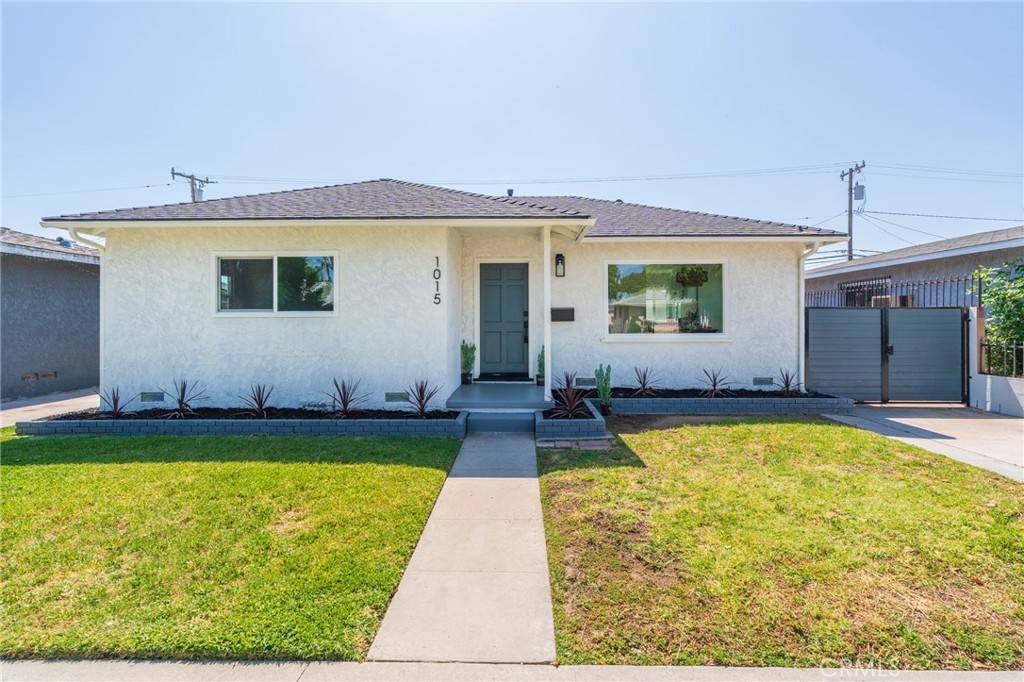 Compton, CA 90221,1015 S Castlegate AVE