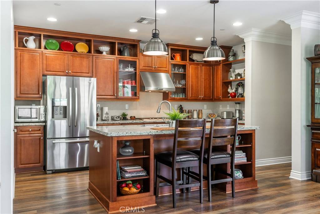 Eastvale, CA 92880,7150 Talasi DR