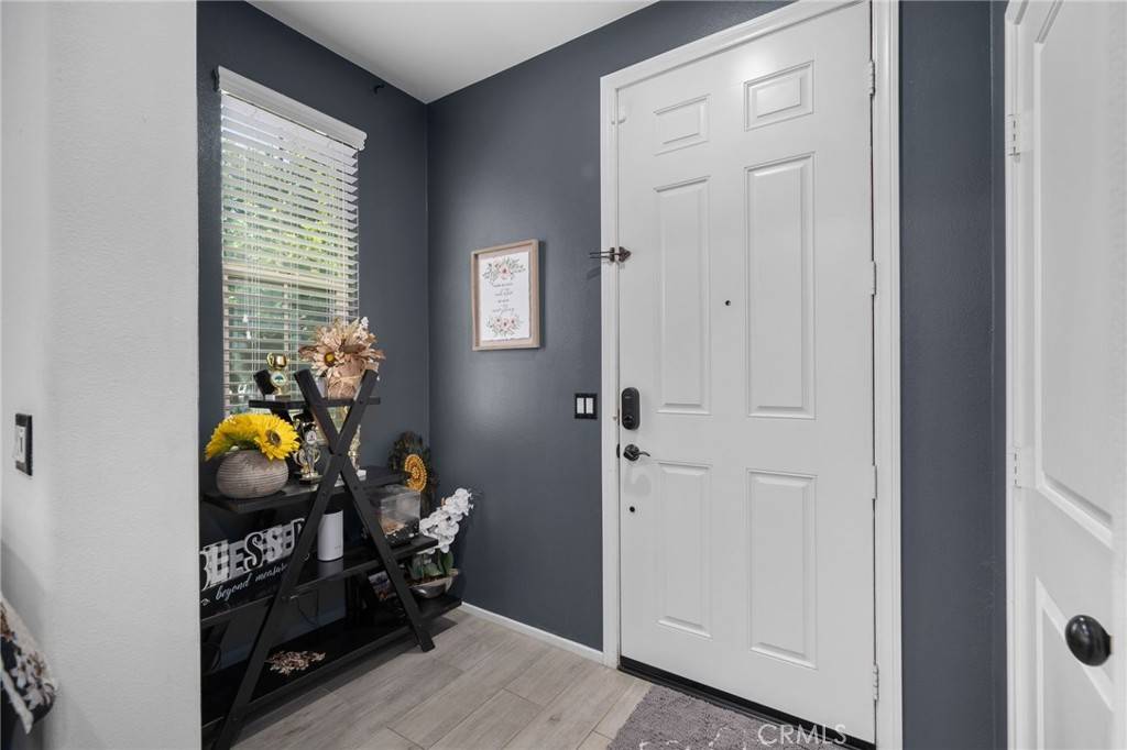 Ontario, CA 91761,3134 E La Avenida DR