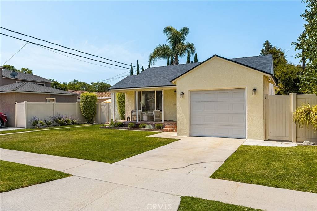 Long Beach, CA 90815,2013 Charlemagne AVE