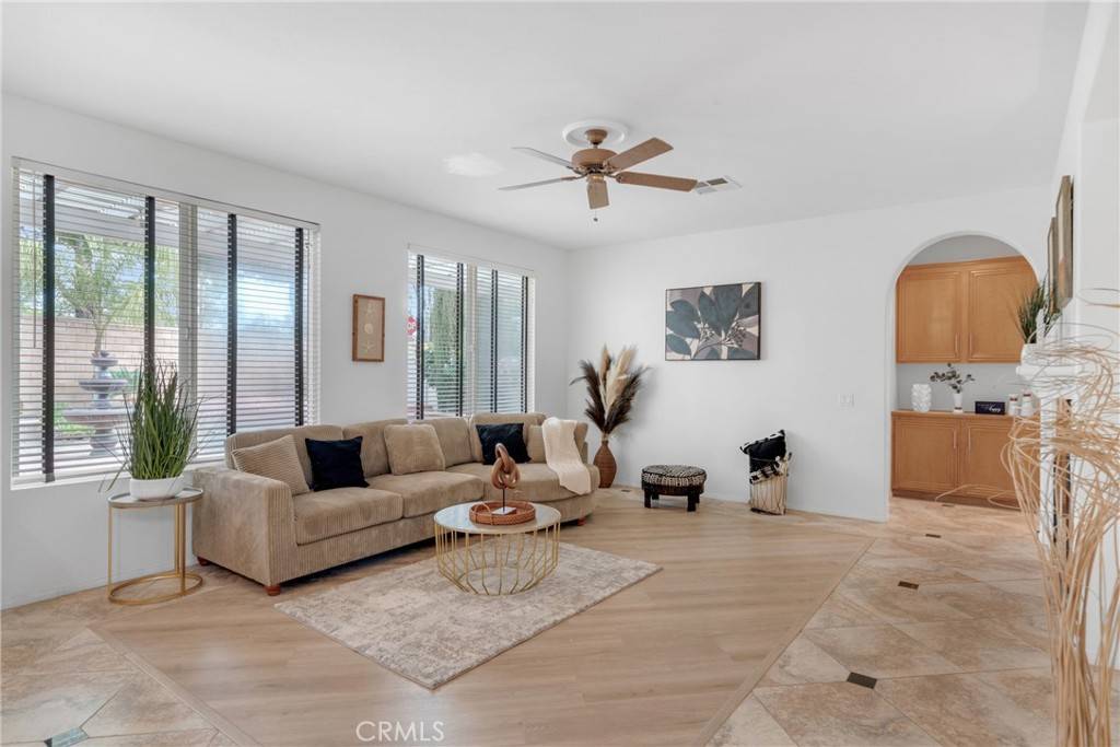 Temecula, CA 92592,33736 Emerald Creek CT