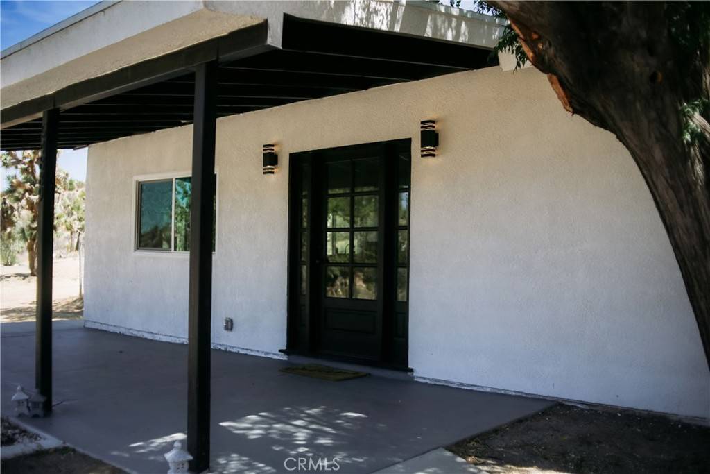 Yucca Valley, CA 92284,54889 Navajo TRL