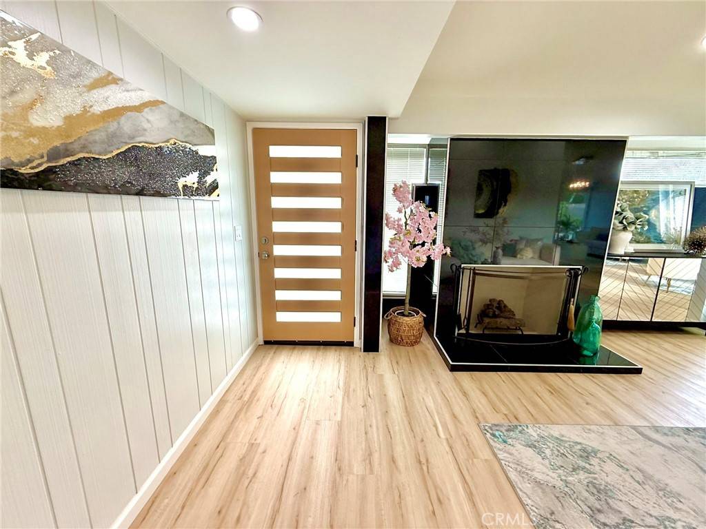 Rossmoor, CA 90720,3432 Yellowtail DR