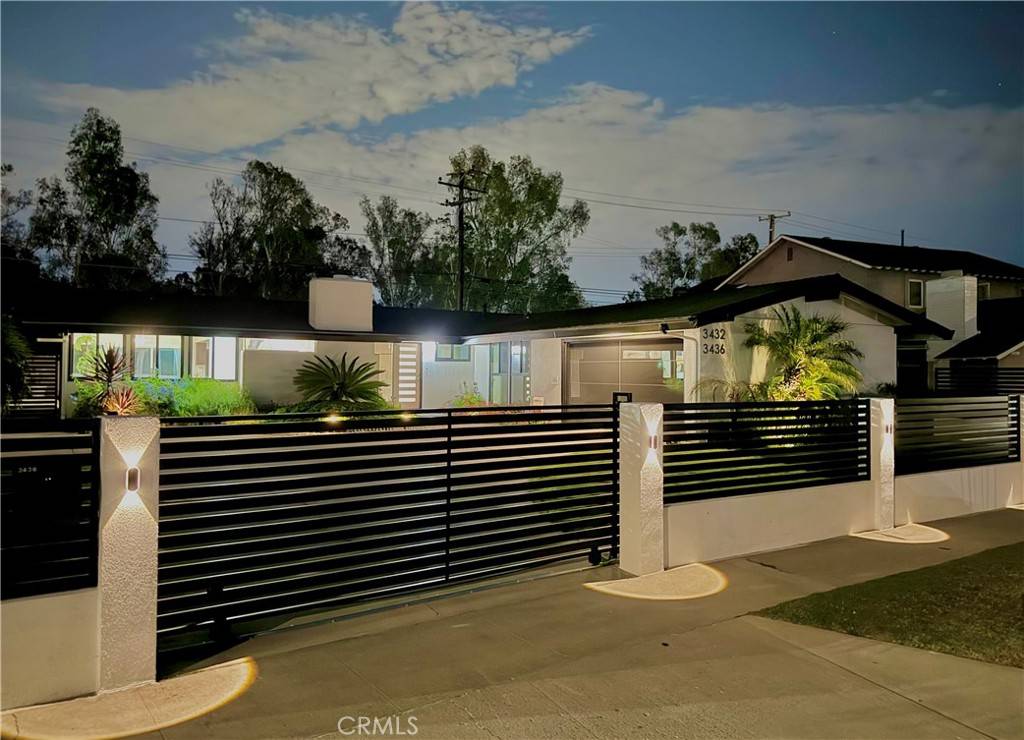 Rossmoor, CA 90720,3432 Yellowtail DR