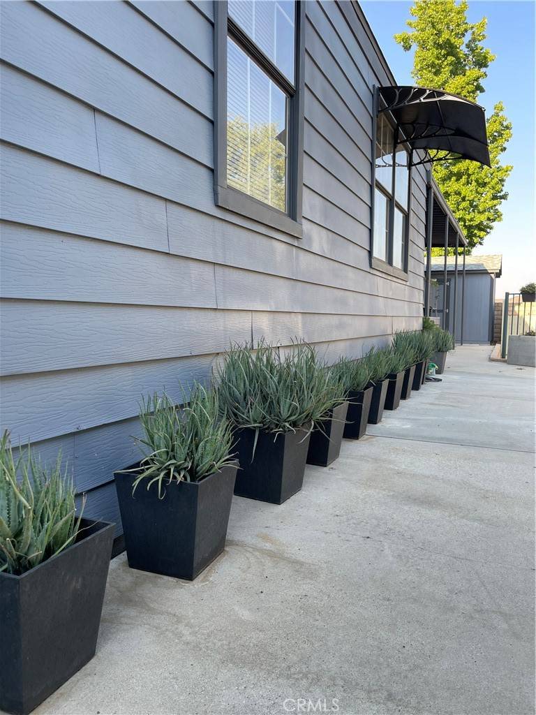 Castaic, CA 91384,31348 Lakehills RD #2