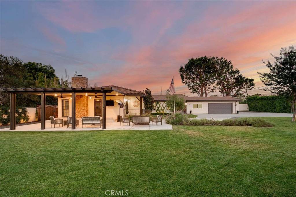 Yorba Linda, CA 92886,5712 Grandview AVE