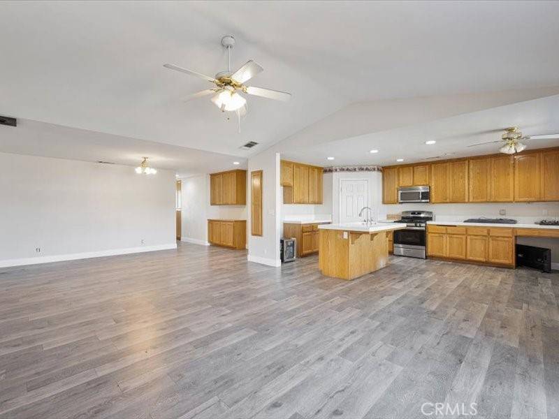 Menifee, CA 92584,32120 Lindenberger RD