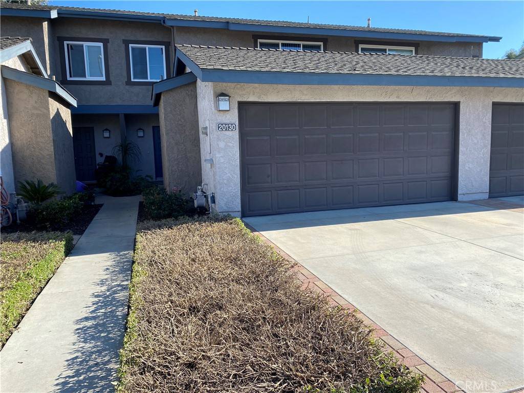 Lakewood, CA 90715,20130 Village Green DR