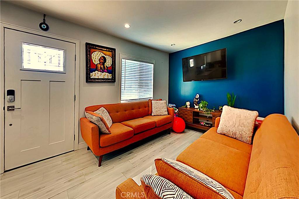 Downey, CA 90242,12014 Patton RD