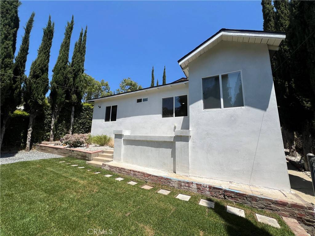 Los Angeles, CA 90065,349 Mount Washington DR