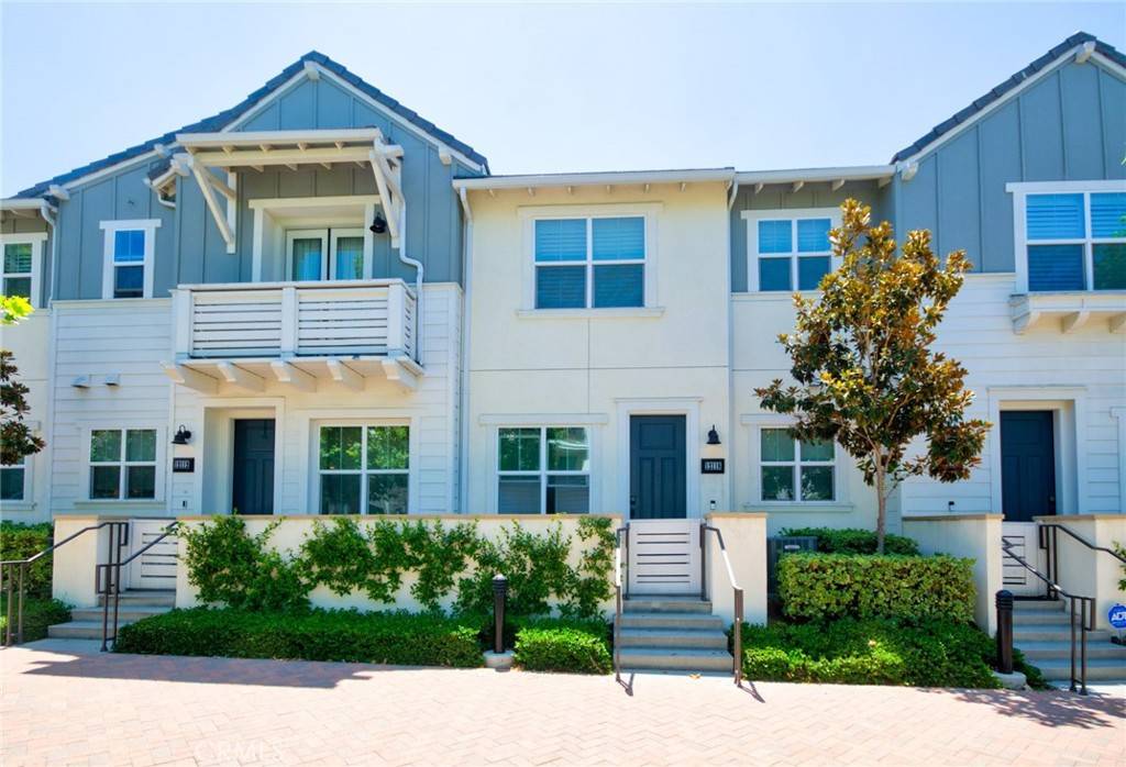 Whittier, CA 90602,12118 Starling LN