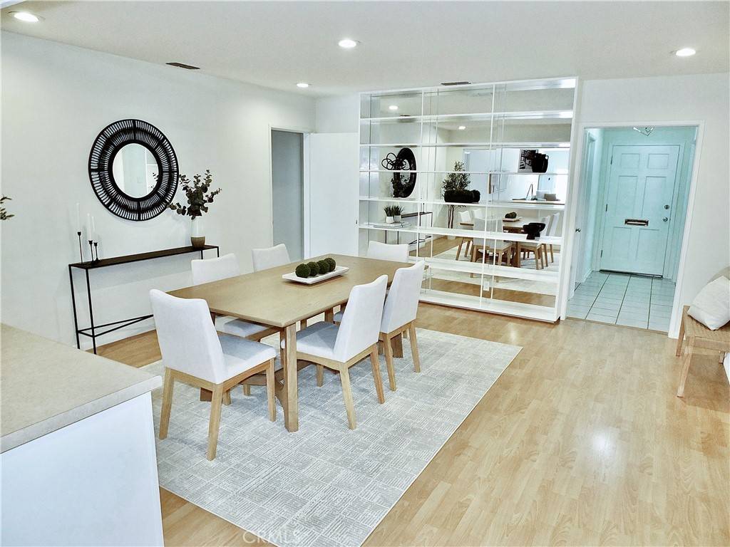 Lakewood, CA 90713,7051 McManus ST
