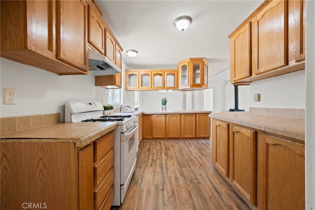 Lancaster, CA 93536,48011 93rd ST W