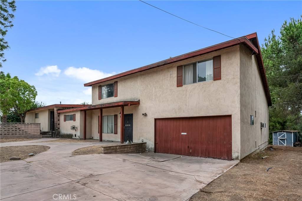 Yorba Linda, CA 92886,18182 Hutchings DR