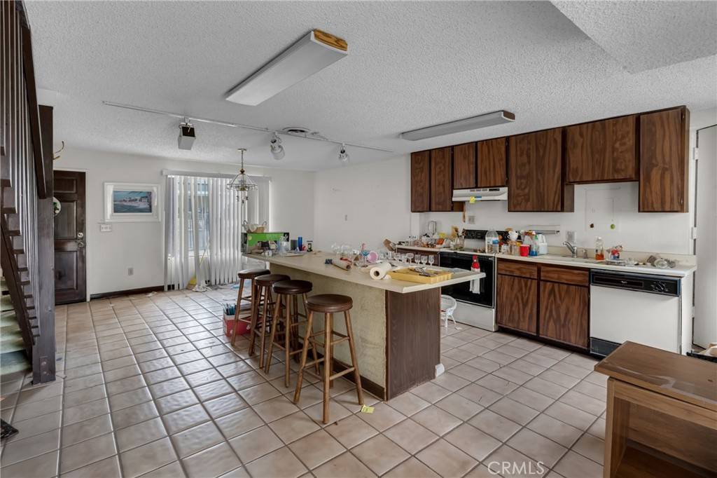 Yorba Linda, CA 92886,18182 Hutchings DR