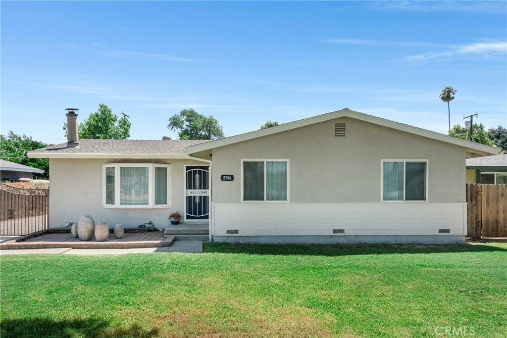 Riverside, CA 92504,5796 Mountain View AVE