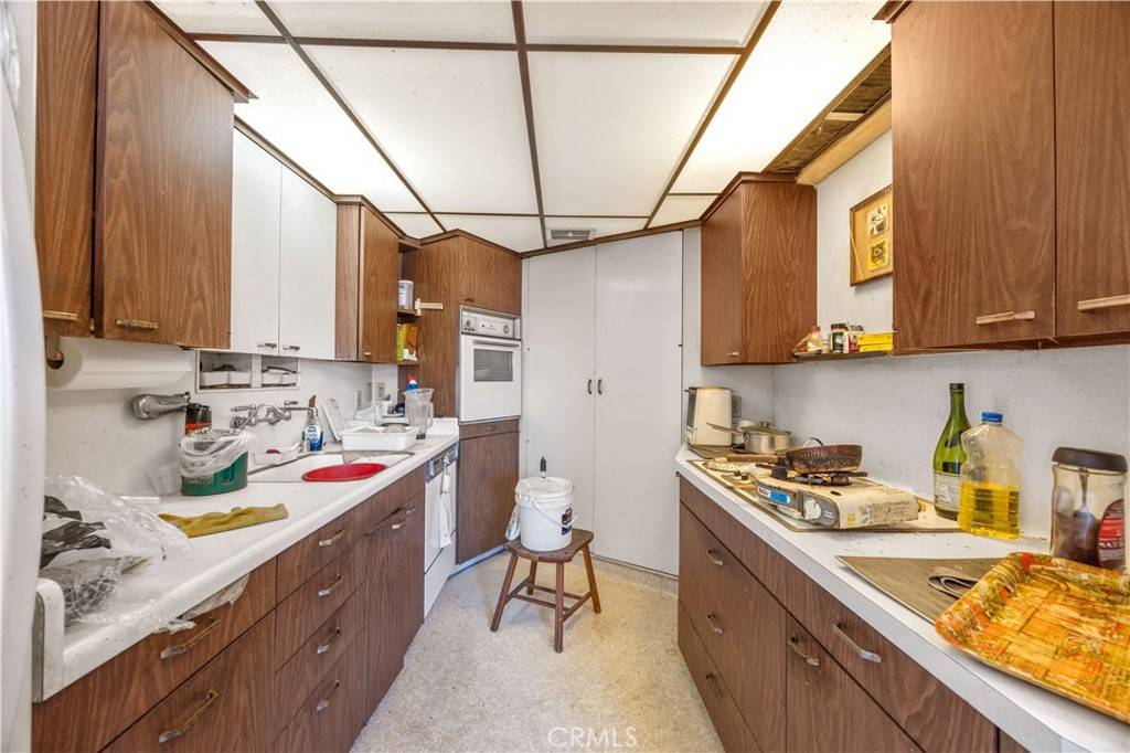 Anaheim, CA 92804,727 S Falcon ST