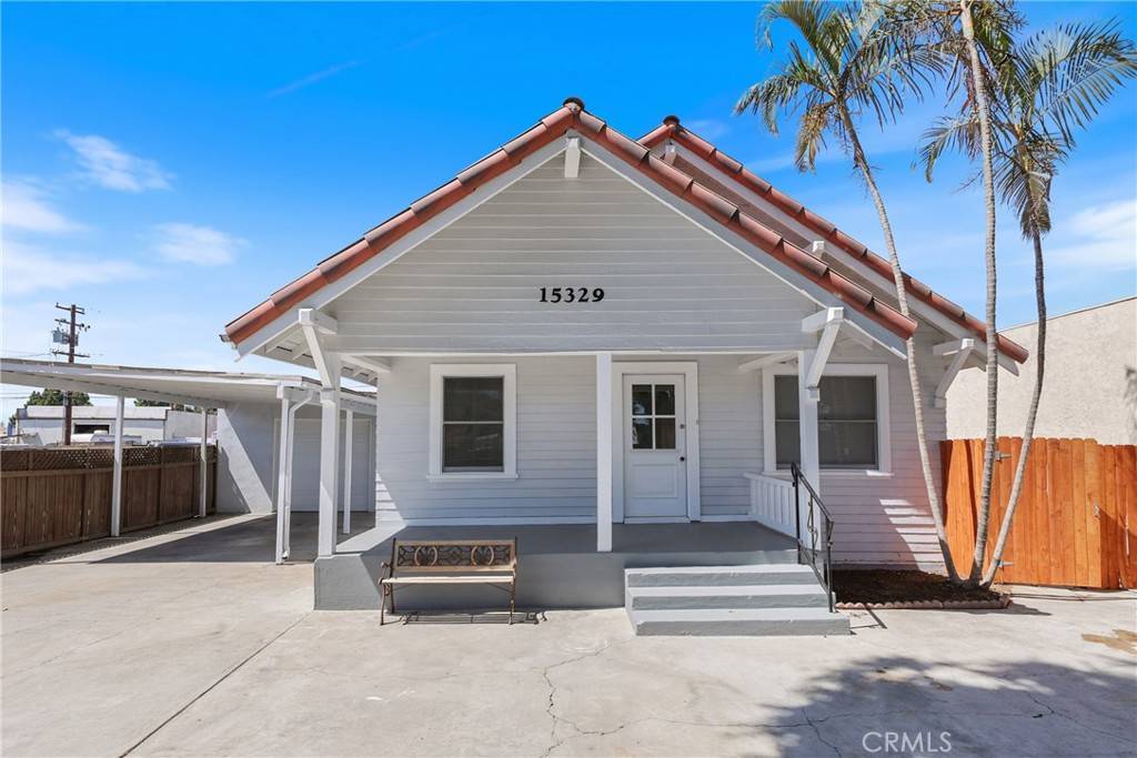 Paramount, CA 90723,15323 Paramount BLVD
