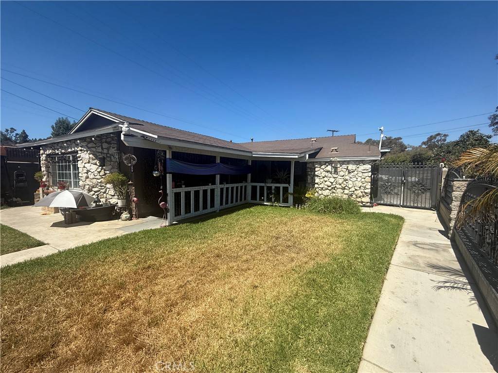 Pomona, CA 91766,1337 Clovis CT